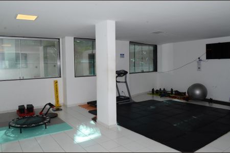 Apartamento à venda com 70m², 2 quartos e 2 vagasÁrea comum - Academia