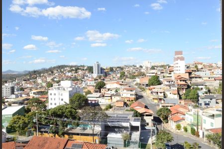 Apartamento à venda com 70m², 2 quartos e 2 vagasVista da Sala