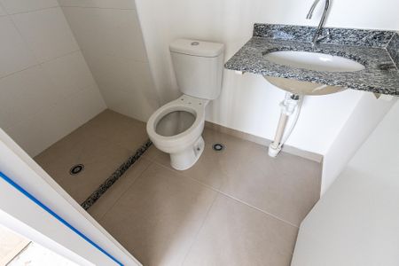 Apartamento à venda com 40m², 2 quartos e sem vaga Apartamento à venda com 40m², 2 quartos e sem vagaBanheiro