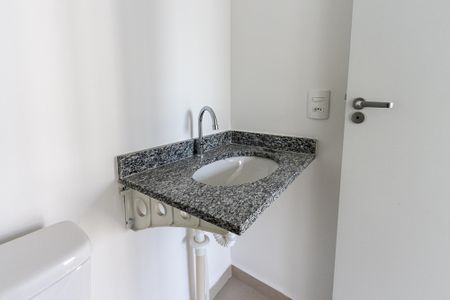 Apartamento à venda com 40m², 2 quartos e sem vaga Apartamento à venda com 40m², 2 quartos e sem vagaBanheiro