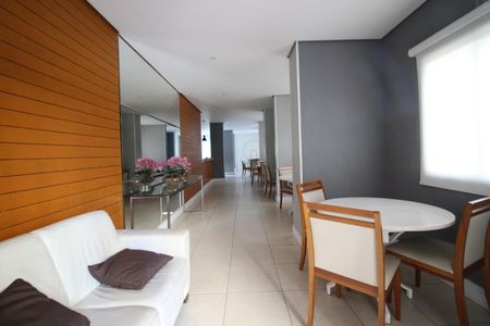 Apartamento à venda com 74m², 3 quartos e 1 vagaÁrea comum - Salão de festas