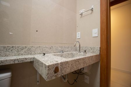 Apartamento para alugar com 162m², 4 quartos e 3 vagas Apartamento para alugar com 162m², 4 quartos e 3 vagasBanheiro da Suíte 3