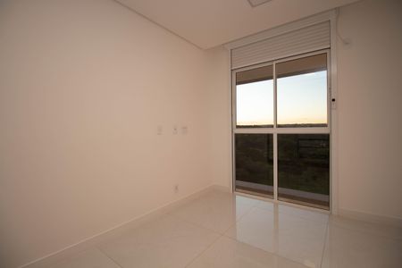 Apartamento para alugar com 162m², 4 quartos e 3 vagas Apartamento para alugar com 162m², 4 quartos e 3 vagasSuíte 2
