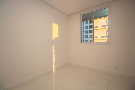 Apartamento para alugar com 162m², 4 quartos e 3 vagas Apartamento para alugar com 162m², 4 quartos e 3 vagasSuíte 1