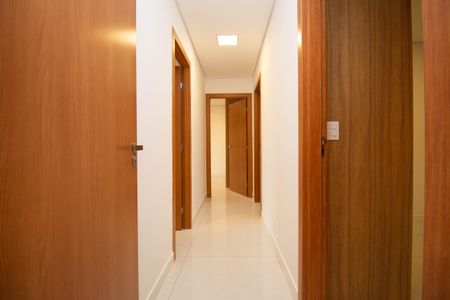 Apartamento para alugar com 162m², 4 quartos e 3 vagas Apartamento para alugar com 162m², 4 quartos e 3 vagasCorredor