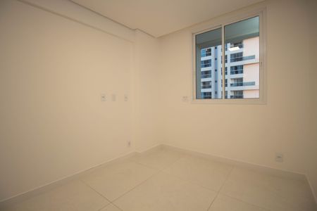 Apartamento para alugar com 162m², 4 quartos e 3 vagas Apartamento para alugar com 162m², 4 quartos e 3 vagasSuíte 3