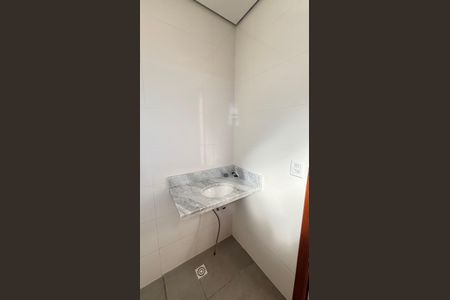 Apartamento à venda com 67m², 2 quartos e 1 vaga Apartamento à venda com 67m², 2 quartos e 1 vagaBanheiro da Suíte
