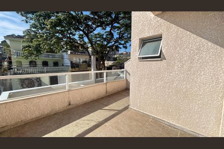 Apartamento à venda com 67m², 2 quartos e 1 vaga Apartamento à venda com 67m², 2 quartos e 1 vagaVaranda da Suíte