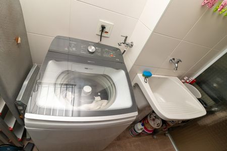 Apartamento à venda com 83m², 3 quartos e 2 vagas Apartamento à venda com 83m², 3 quartos e 2 vagasÁrea de Serviço