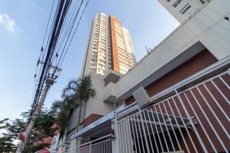 Apartamento à venda com 83m², 3 quartos e 2 vagas Apartamento à venda com 83m², 3 quartos e 2 vagasFachada