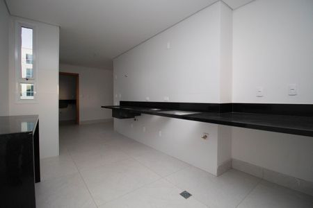 Apartamento para alugar com 162m², 4 quartos e 3 vagasCozinha