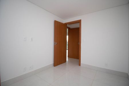 Apartamento para alugar com 162m², 4 quartos e 3 vagasSuíte 1