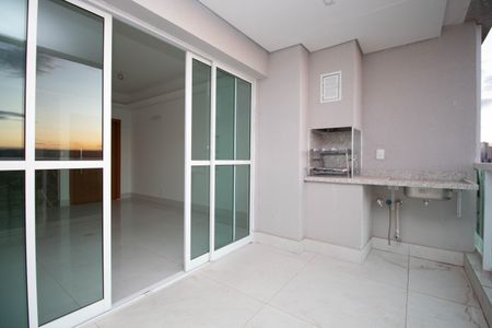 Apartamento para alugar com 162m², 4 quartos e 3 vagasSacada