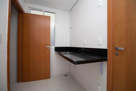 Apartamento para alugar com 162m², 4 quartos e 3 vagasÁrea de Serviço