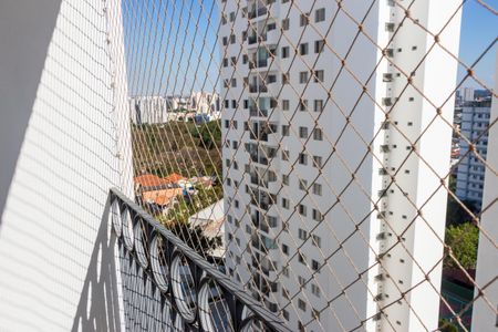 Apartamento à venda com 80m², 3 quartos e 2 vagas Apartamento à venda com 80m², 3 quartos e 2 vagasVaranda da Sala