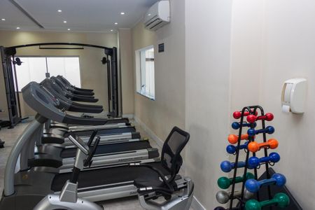 Apartamento à venda com 80m², 3 quartos e 2 vagas Apartamento à venda com 80m², 3 quartos e 2 vagasÁrea comum - Academia