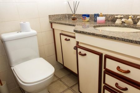 Apartamento à venda com 80m², 3 quartos e 2 vagas Apartamento à venda com 80m², 3 quartos e 2 vagasBanheiro