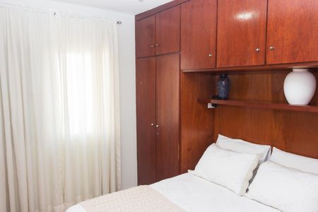 Apartamento à venda com 80m², 3 quartos e 2 vagas Apartamento à venda com 80m², 3 quartos e 2 vagasSuíte