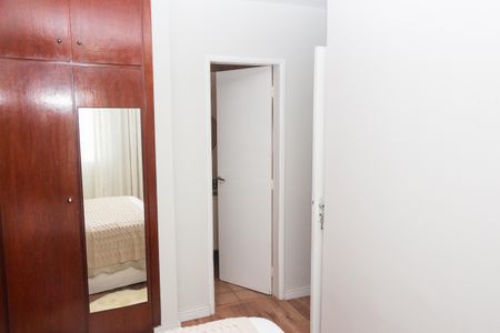 Apartamento à venda com 80m², 3 quartos e 2 vagas Apartamento à venda com 80m², 3 quartos e 2 vagasSuíte