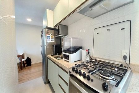 Apartamento à venda com 43m², 2 quartos e 1 vaga Apartamento à venda com 43m², 2 quartos e 1 vagaCozinha