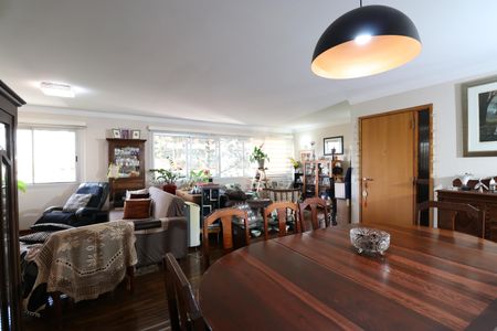 Apartamento à venda com 139m², 3 quartos e 1 vagaSala