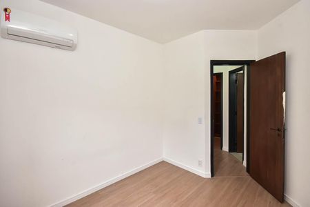 Apartamento à venda com 47m², 1 quarto e 1 vagaQuarto