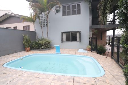 Casa à venda com 171m², 3 quartos e 3 vagasÁrea comum - Piscina