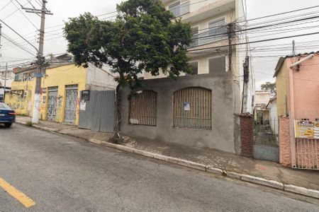 Apartamento à venda com 40m², 2 quartos e sem vaga Apartamento à venda com 40m², 2 quartos e sem vagaFachada + Placa