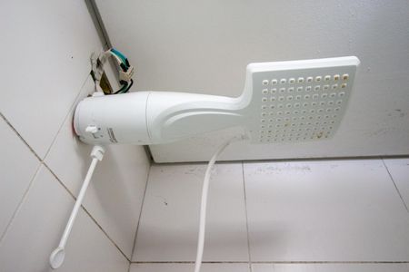 Casa de condomínio à venda com 35m², 1 quarto e sem vaga Casa de condomínio à venda com 35m², 1 quarto e sem vagaBanheiro