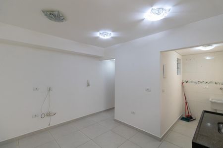Casa de condomínio à venda com 33m², 1 quarto e sem vaga Casa de condomínio à venda com 33m², 1 quarto e sem vagaSala/Cozinha