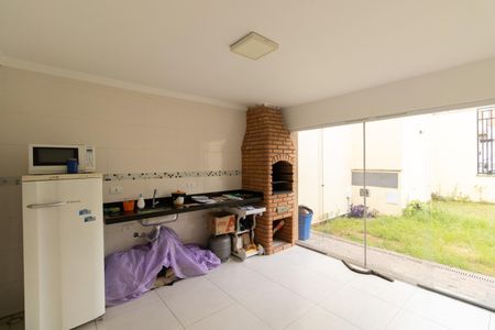 Casa de condomínio à venda com 33m², 1 quarto e sem vaga Casa de condomínio à venda com 33m², 1 quarto e sem vagaÁrea Comum - Churrasqueira