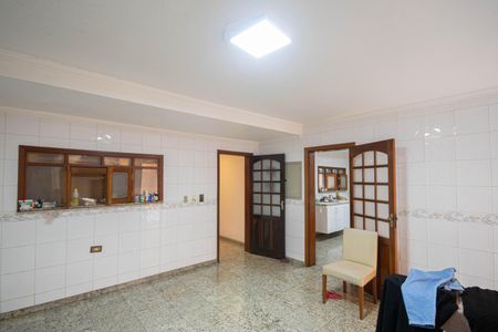 Casa de condomínio à venda com 405m², 6 quartos e 8 vagas Casa de condomínio à venda com 405m², 6 quartos e 8 vagasDetalhe da cozinha