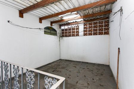 Casa à venda com 220m², 3 quartos e 6 vagasÁrea de Serviço