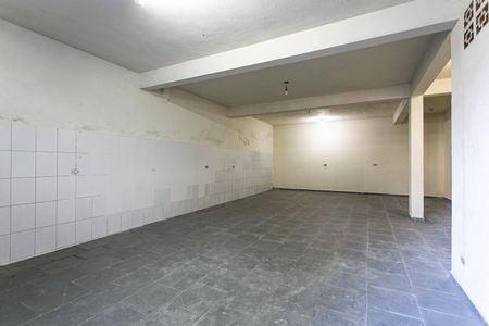 Casa à venda com 220m², 3 quartos e 6 vagasGaragem