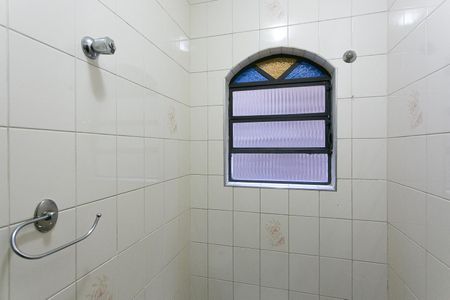 Casa à venda com 220m², 3 quartos e 6 vagasLavabo