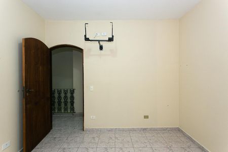 Casa à venda com 220m², 3 quartos e 6 vagasQuarto 2