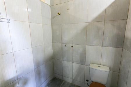 Casa à venda com 220m², 3 quartos e 6 vagasLavabo da Garagem 1