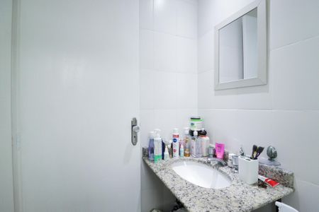 Apartamento à venda com 60m², 3 quartos e 1 vaga Apartamento à venda com 60m², 3 quartos e 1 vagaBanheiro da Suíte