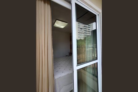 Casa de condomínio à venda com 145m², 3 quartos e 2 vagasVaranda da Suíte