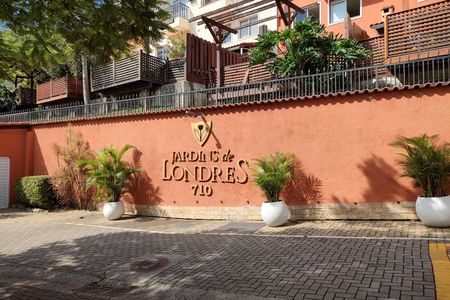 Casa de condomínio à venda com 145m², 3 quartos e 2 vagasFachada do Condomínio