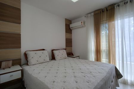 Casa de condomínio à venda com 145m², 3 quartos e 2 vagasQuarto 1 - Suíte