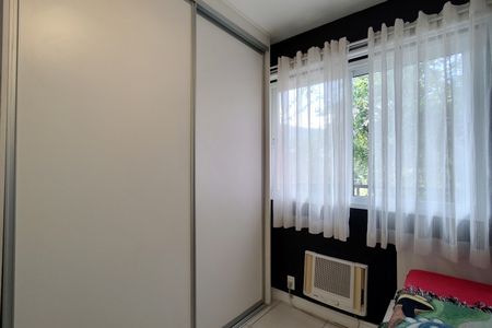 Casa de condomínio à venda com 145m², 3 quartos e 2 vagasQuarto 1