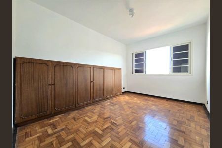 Casa à venda com 260m², 3 quartos e 5 vagas Casa à venda com 260m², 3 quartos e 5 vagasFoto 13