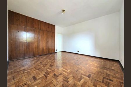 Casa à venda com 260m², 3 quartos e 5 vagas Casa à venda com 260m², 3 quartos e 5 vagasFoto 14