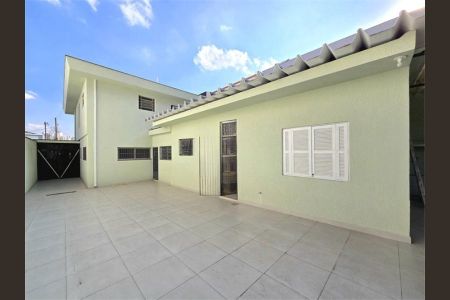 Casa à venda com 260m², 3 quartos e 5 vagas Casa à venda com 260m², 3 quartos e 5 vagasFoto 03