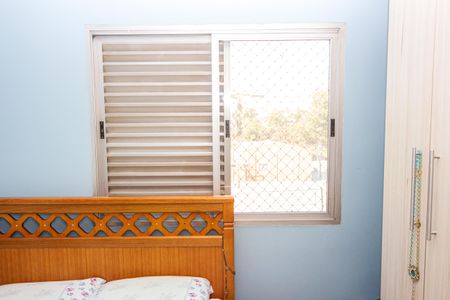 Apartamento à venda com 75m², 3 quartos e 2 vagasQuarto 2