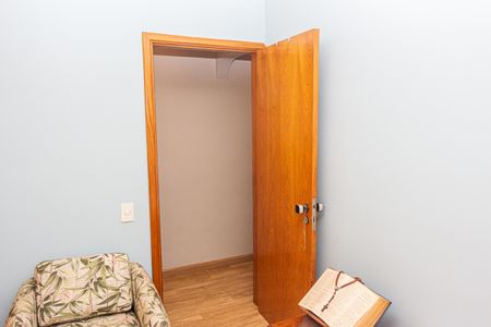 Apartamento à venda com 75m², 3 quartos e 2 vagasQuarto 1