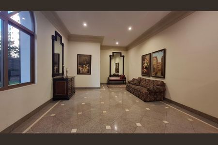 Apartamento à venda com 260m², 3 quartos e 4 vagas Apartamento à venda com 260m², 3 quartos e 4 vagasHall de entrada