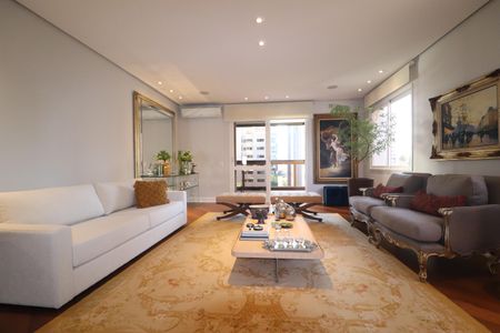 Apartamento à venda com 260m², 3 quartos e 4 vagasSala