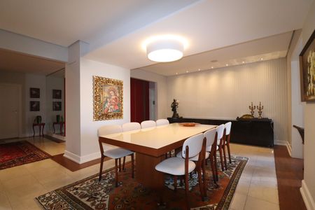 Apartamento à venda com 260m², 3 quartos e 4 vagasSala de jantar